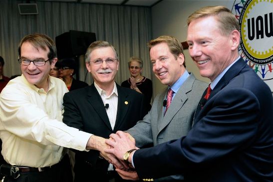 Ford Motor đã hồi sinh nhờ Alan Mulally ra sao (2)